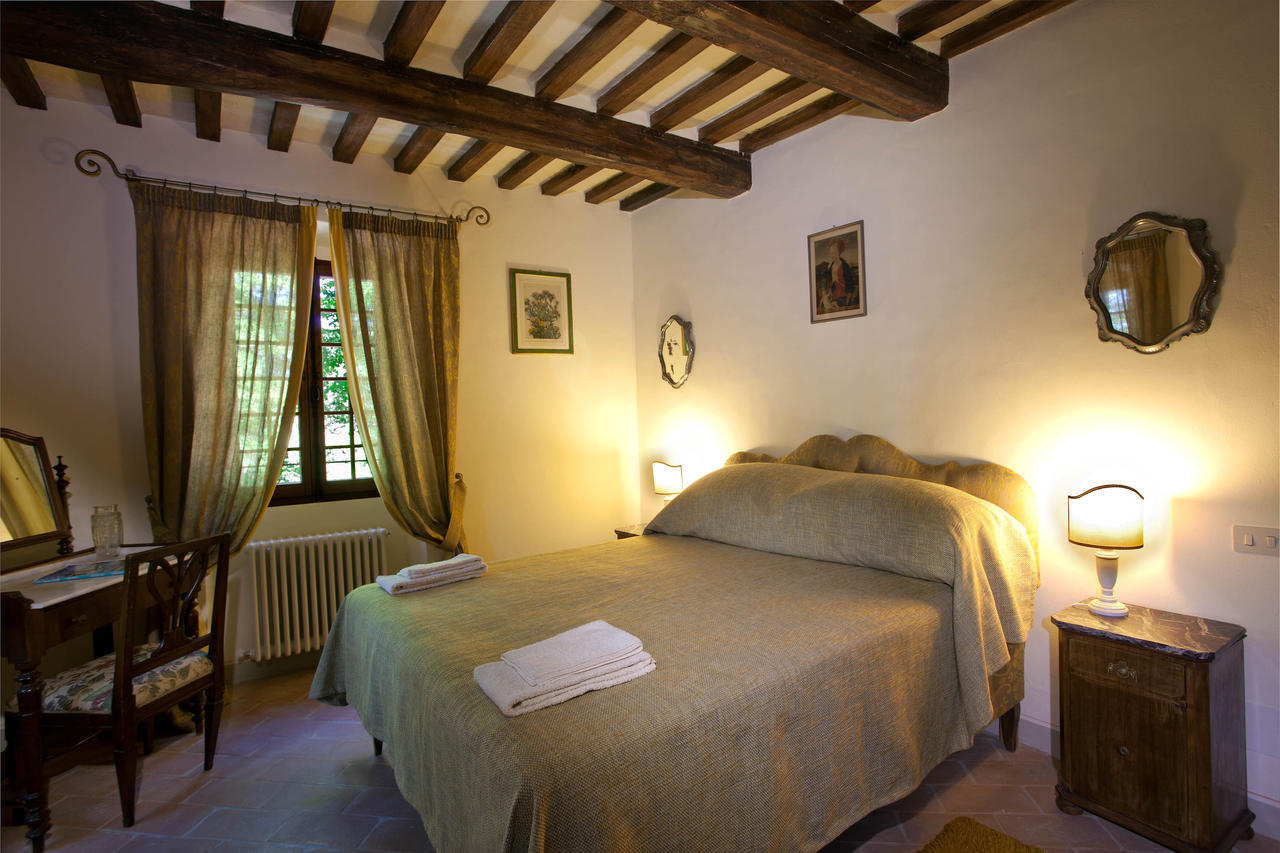 Castello Di Magrano Guest House Carbonesca Exterior photo